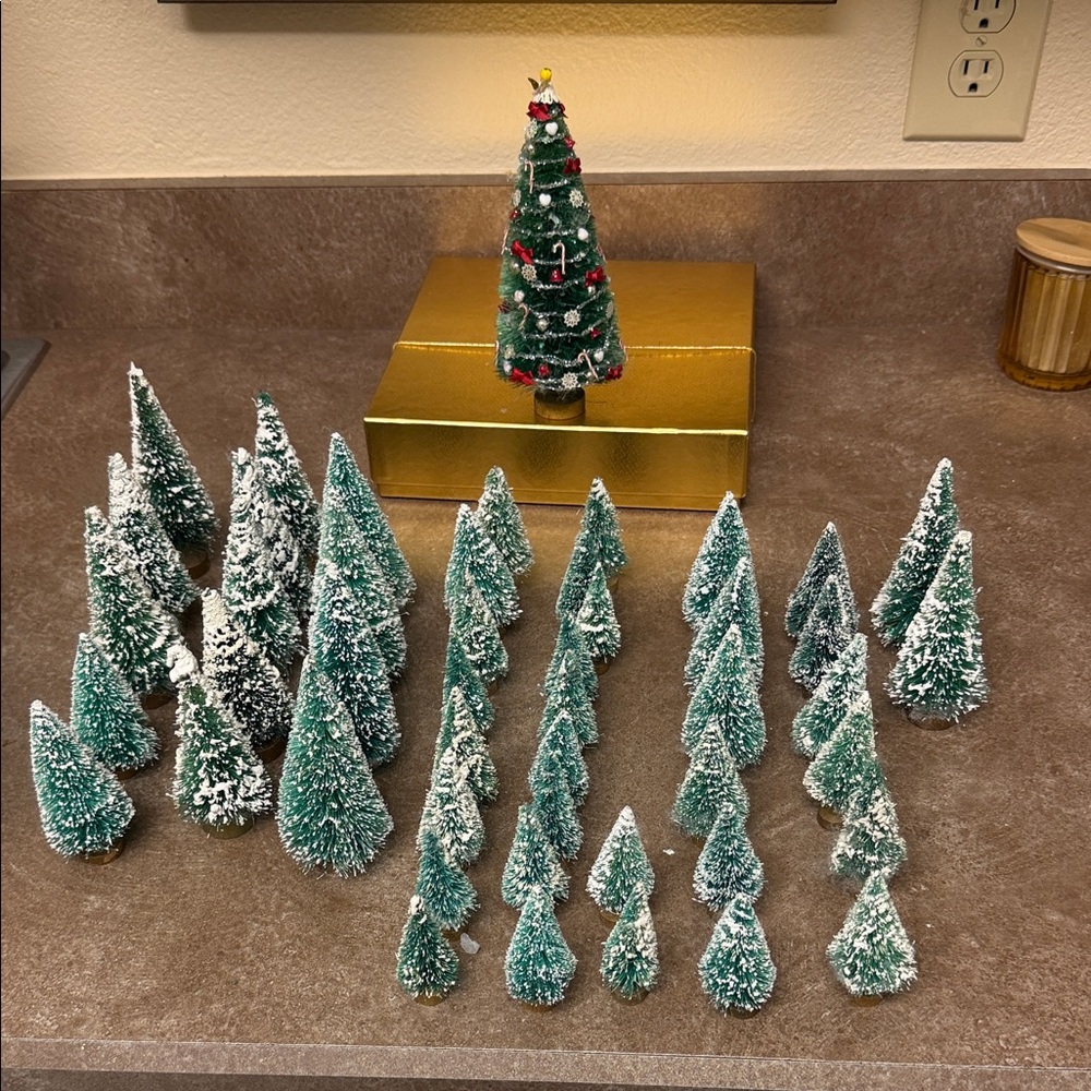 Festive Green Vintage Miniature Christmas Tree Set